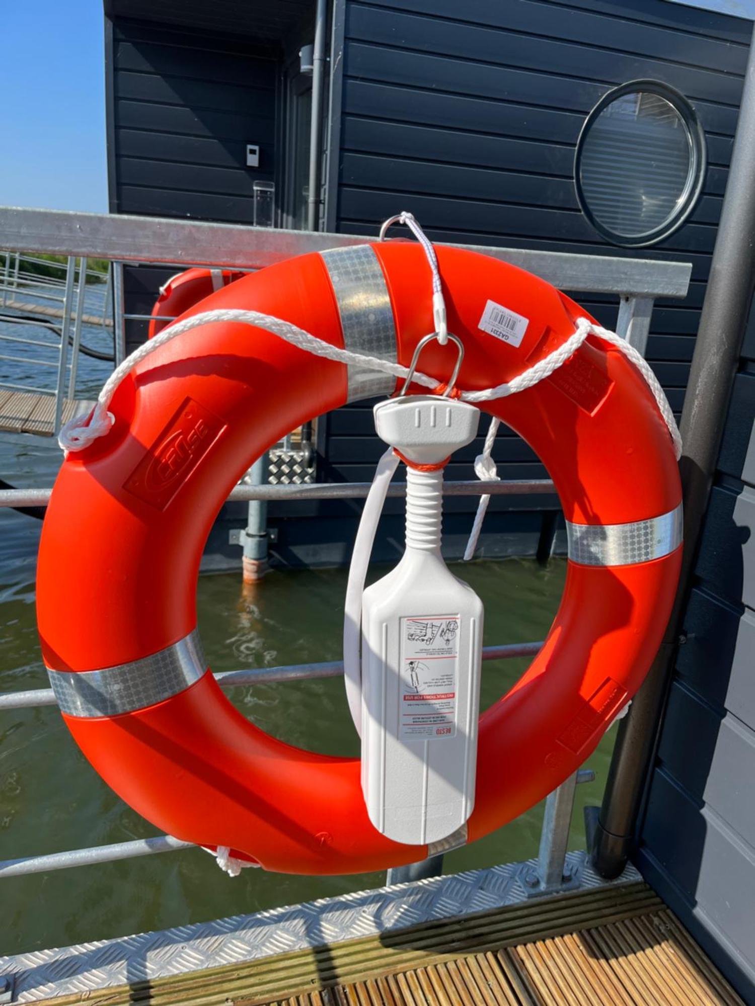 Hausboot Wangermeer Nordsonne12 Mit Sauna Apartment Schillig