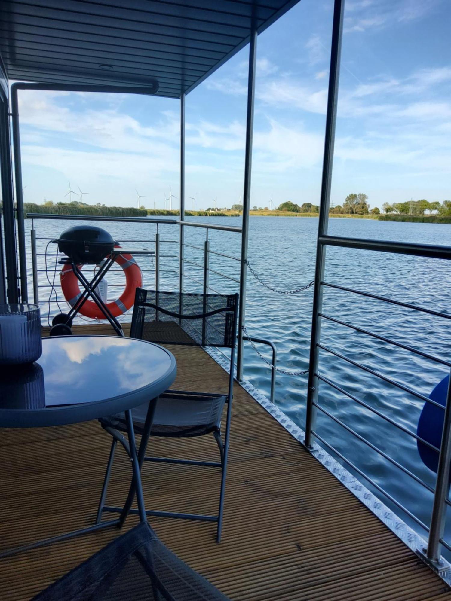 Hausboot Wangermeer Nordsonne12 Mit Sauna Apartment Schillig